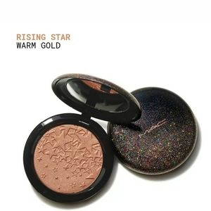 Mac- Holiday -2019 Opalescent Powder Rising Star w